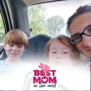 Meet your Posher, Selena